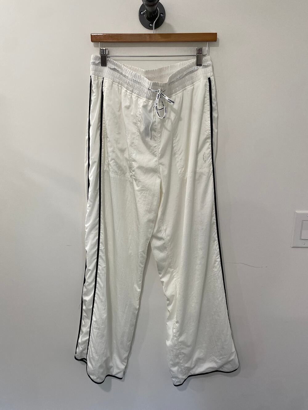 FP Movement Track Pants White Size NWT Size M